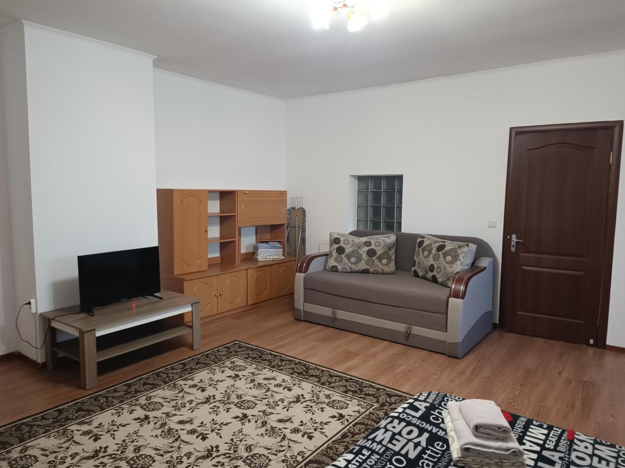 Apartments Domovik Beljaeva,5а Мукачево Екстер'єр фото