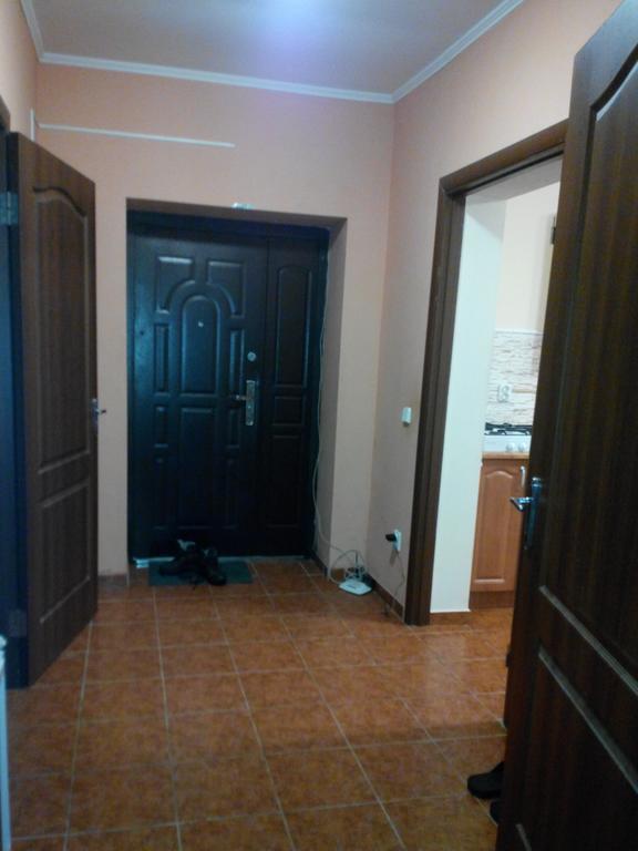 Apartments Domovik Beljaeva,5а Мукачево Екстер'єр фото