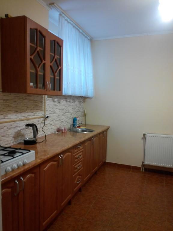 Apartments Domovik Beljaeva,5а Мукачево Екстер'єр фото